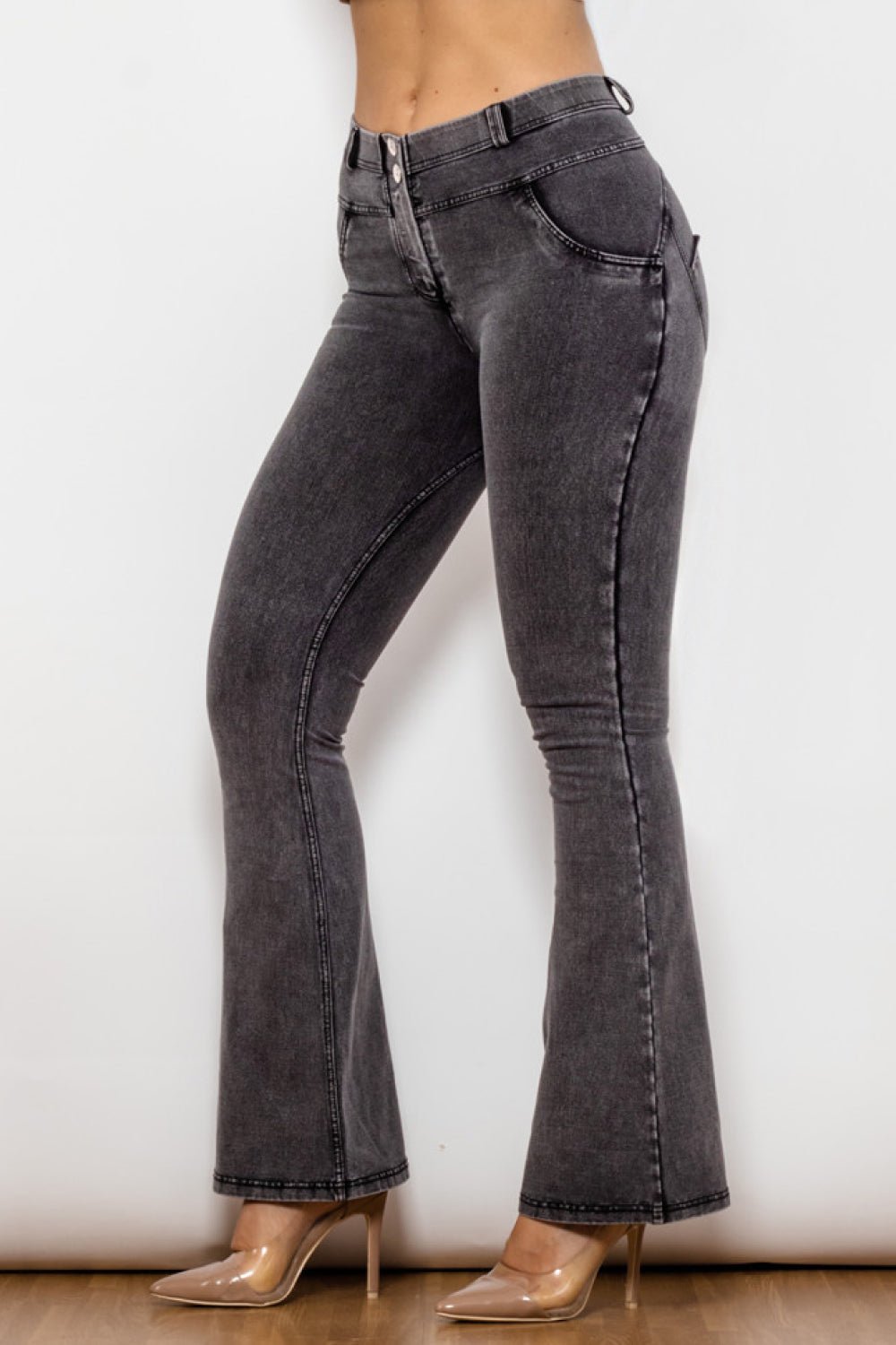 Perfect Peach Two - Button Flare Jeans - Gray - NUTRAL ATTIRE
