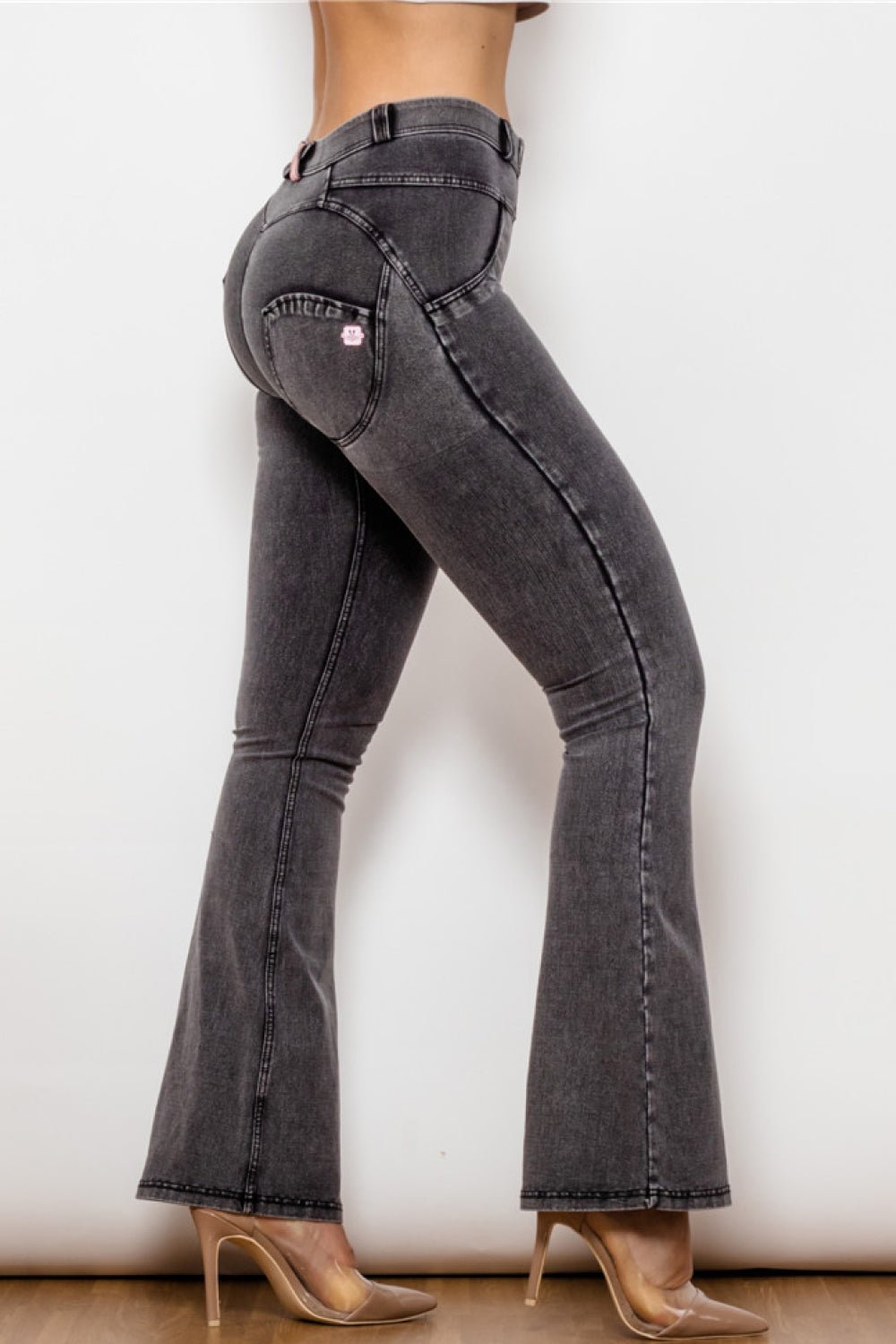 Perfect Peach Two - Button Flare Jeans - Gray - NUTRAL ATTIRE