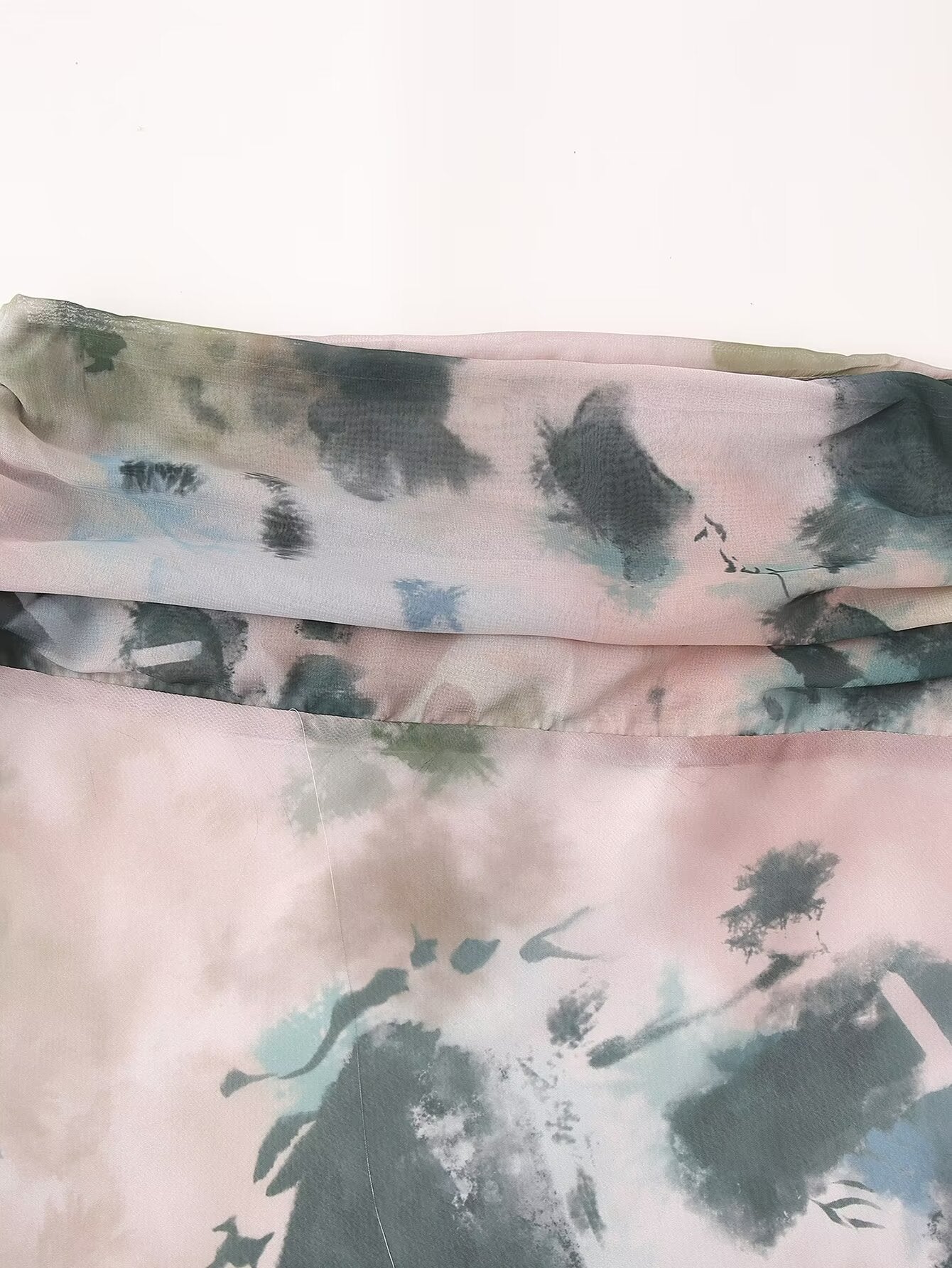 Twinie Halter Collar Printed Vest Skirt Set