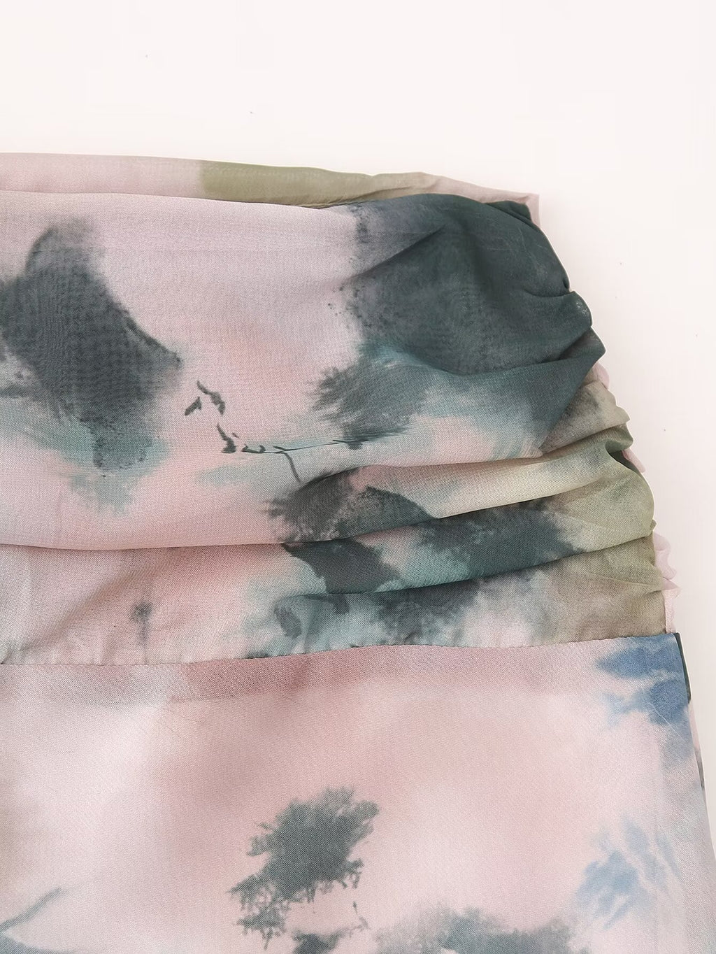 Twinie Halter Collar Printed Vest Skirt Set