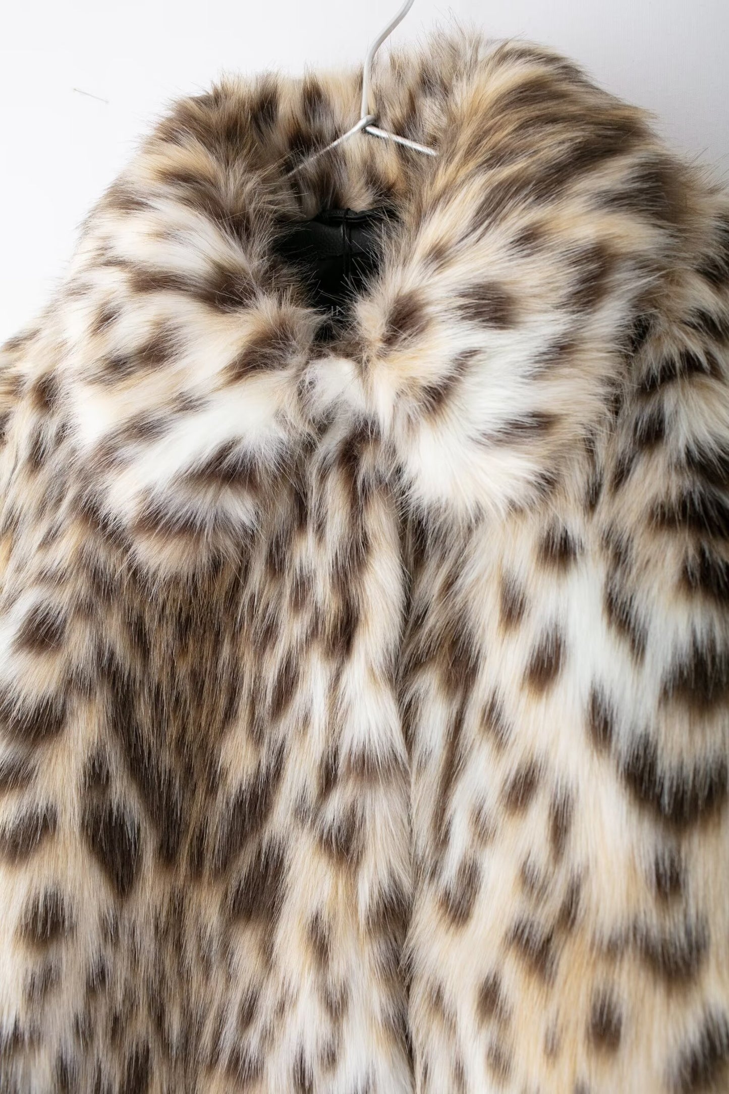 Leona Faux Fur Effect Thickened Warm Leopard Print Coat