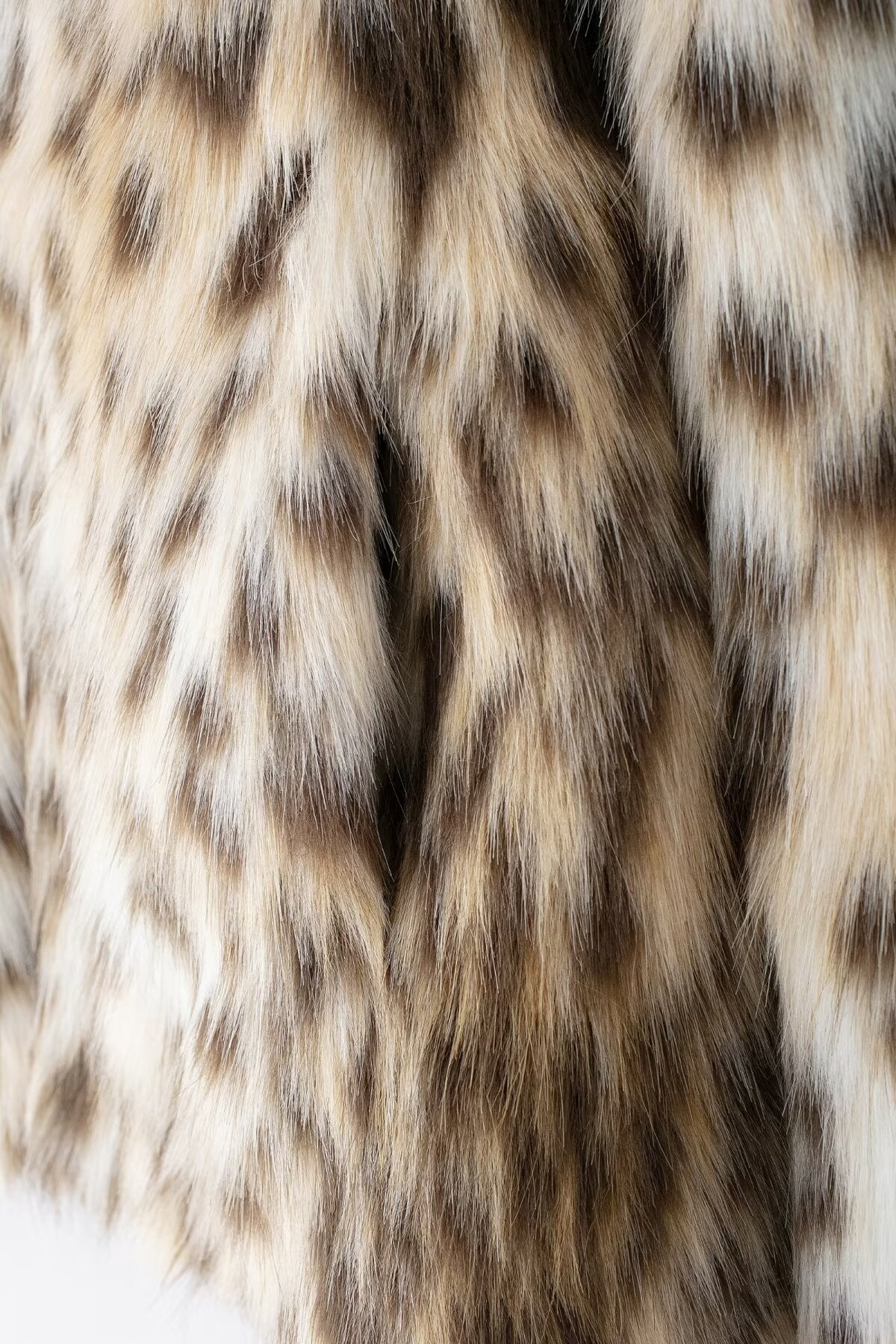 Leona Faux Fur Effect Thickened Warm Leopard Print Coat