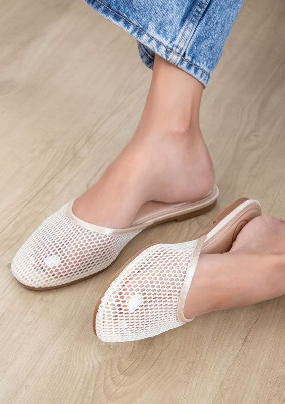 LEVI SLIP ON MESH FASHIONABLE FLATS