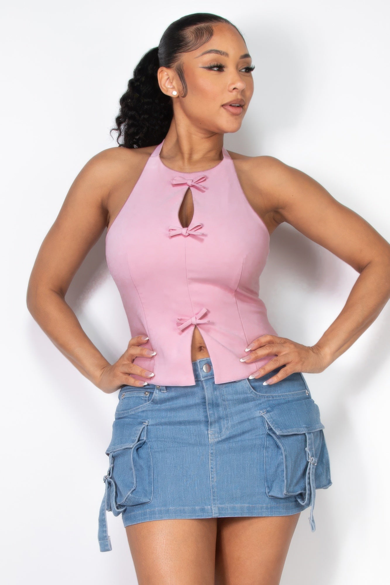 Halter ribbon open-back crop top Pink