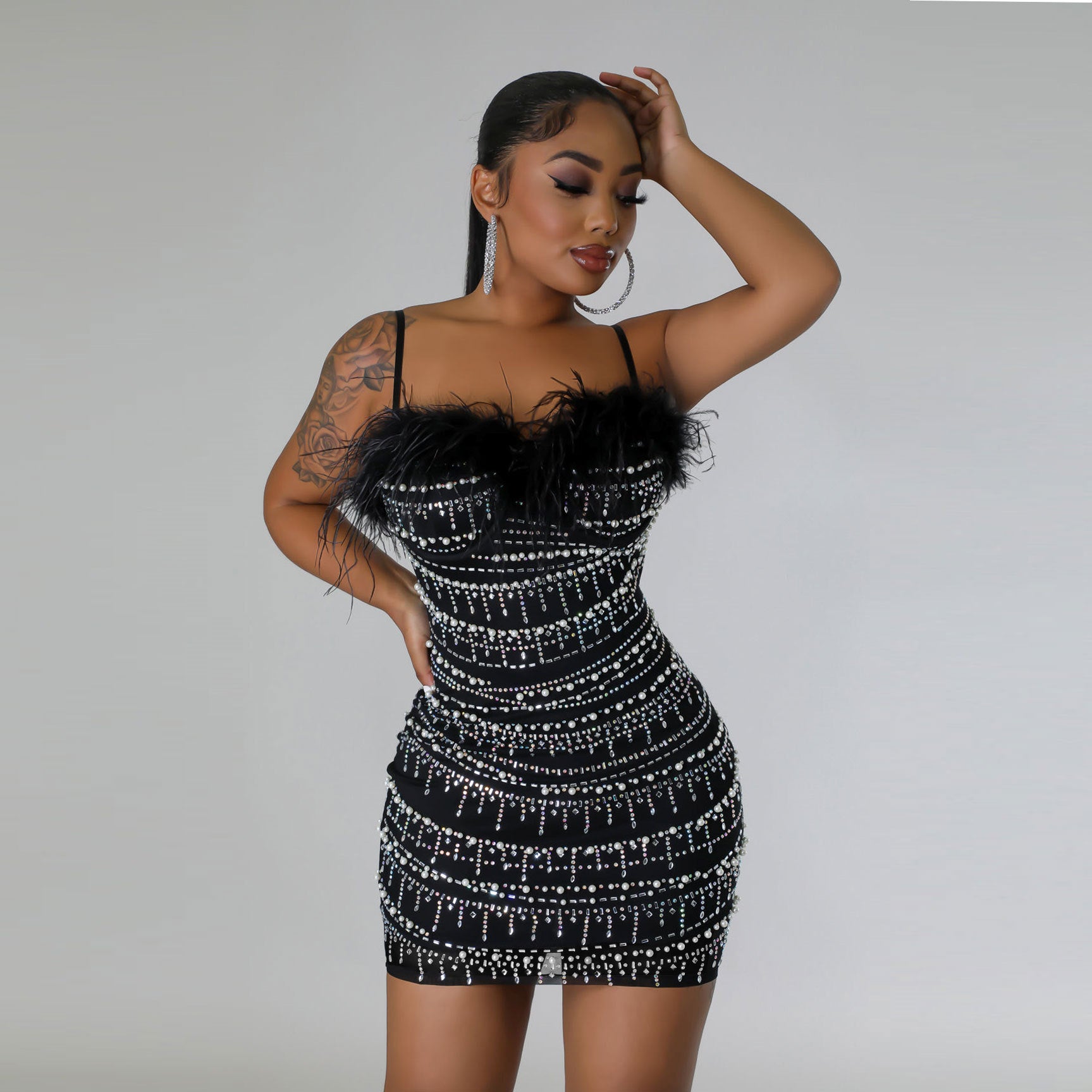 Sexy Slim Fit Rhinestone Feather Sling Hip Pearl Dress
