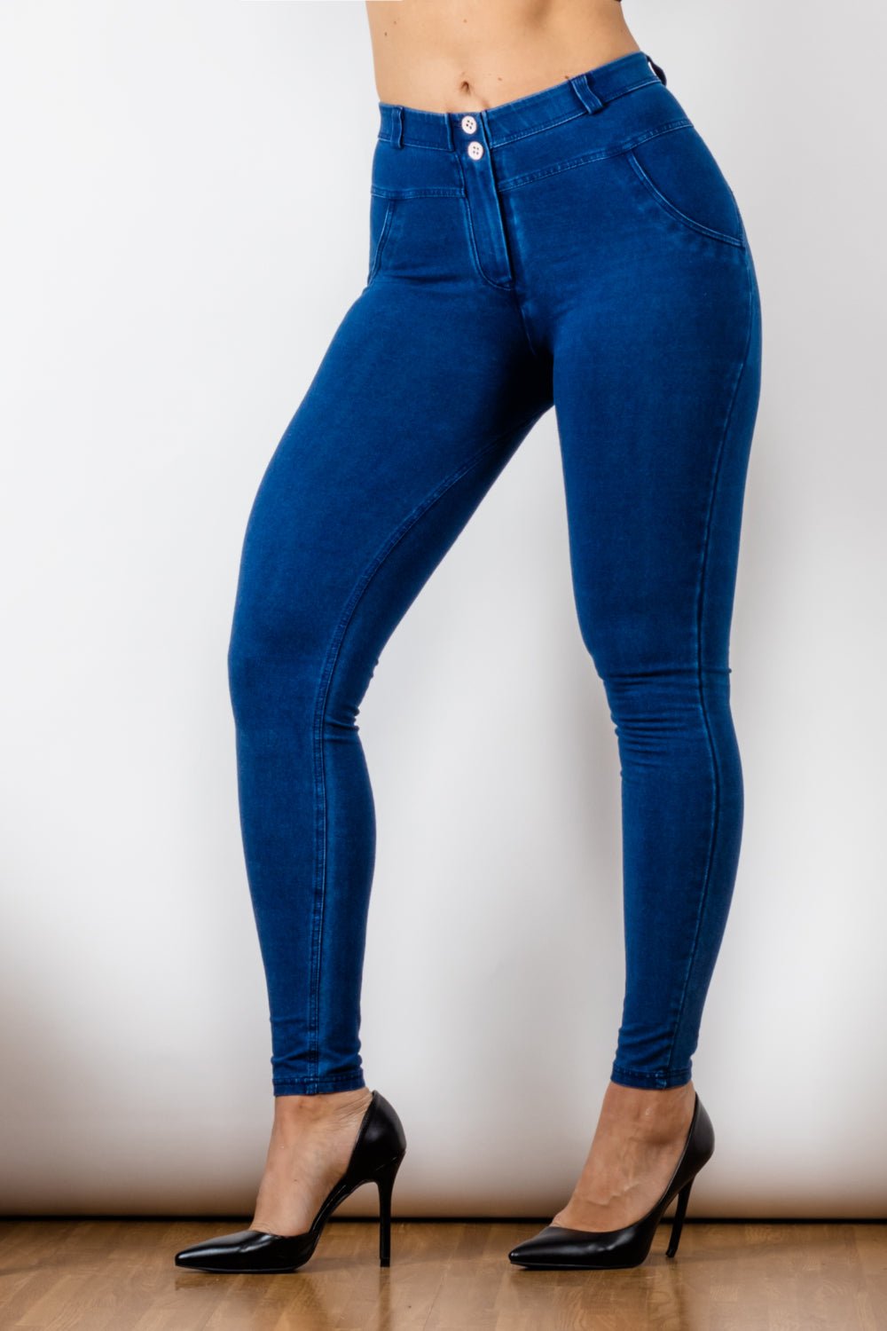 Booty Lift Skinny Jeans - NUTRAL ATTIRE