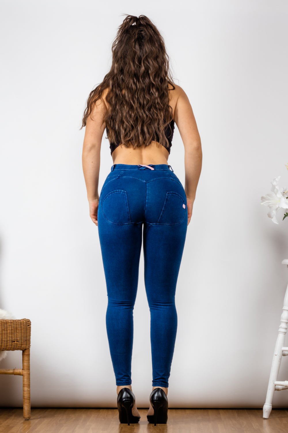Booty Lift Skinny Jeans - NUTRAL ATTIRE