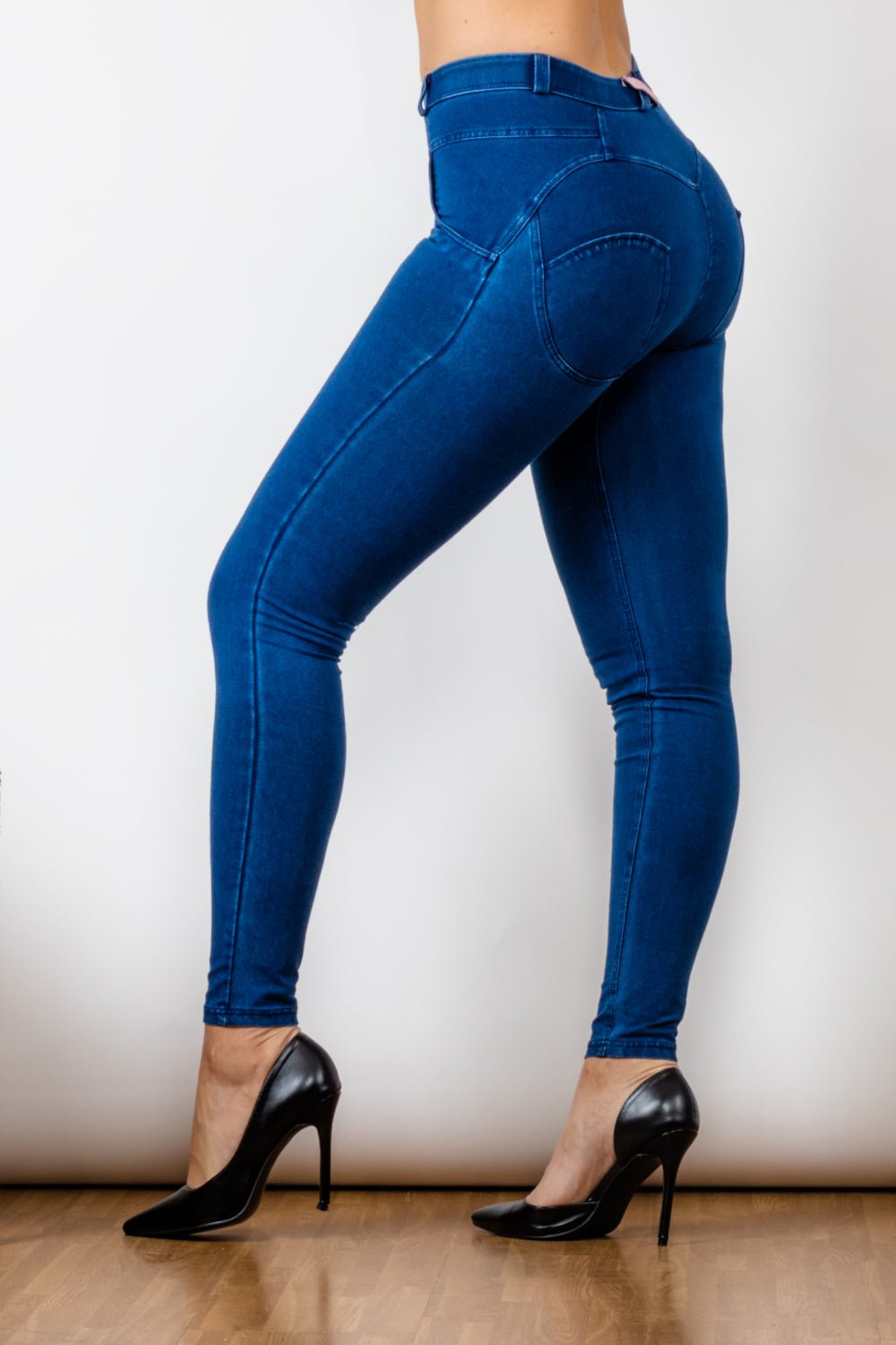 Booty Lift Skinny Jeans - NUTRAL ATTIRE