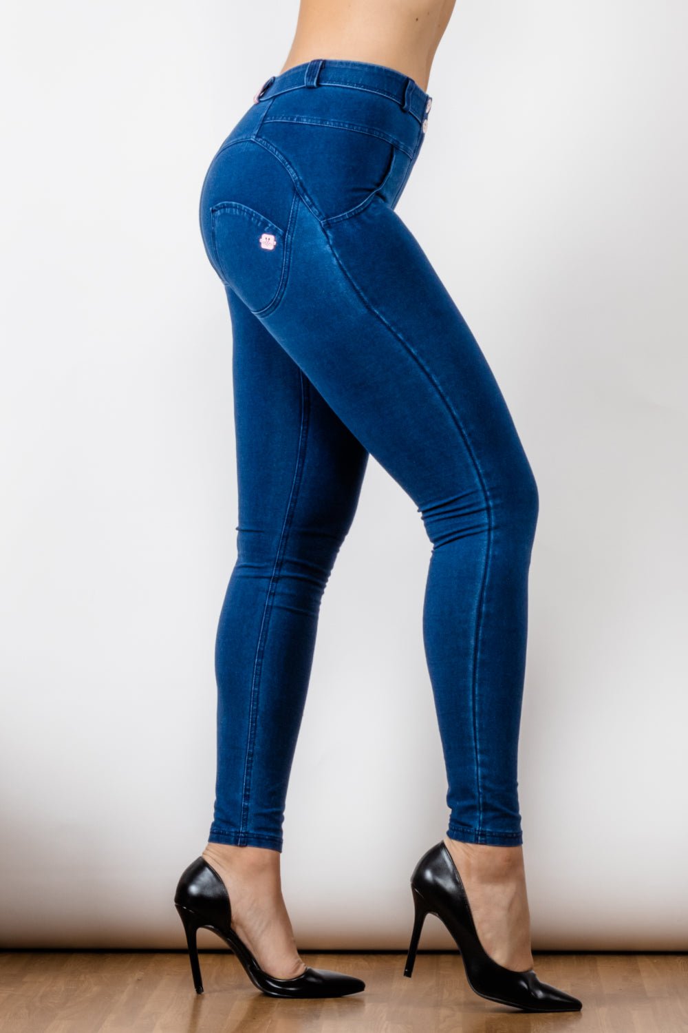 Booty Lift Skinny Jeans - NUTRAL ATTIRE