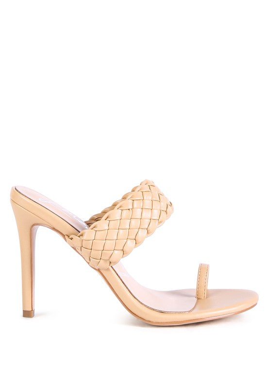 HIGH PERKS WOVEN STRAP TOE RING SANDALS - NUTRAL ATTIRE