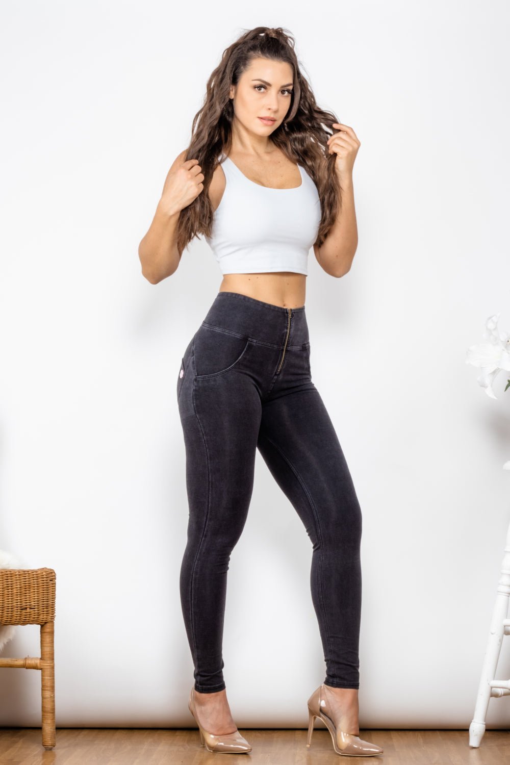 Zip Closure Skinny Jeans - NUTRAL ATTIRE